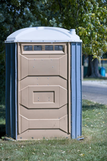 Portable Toilet Options We Offer in Summit, WA